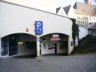 Parkhaus Schloßgarage am Luitpoldplatz